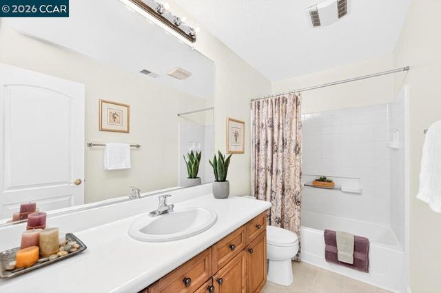 5764 Idlewood St, Dublin, CA 94568