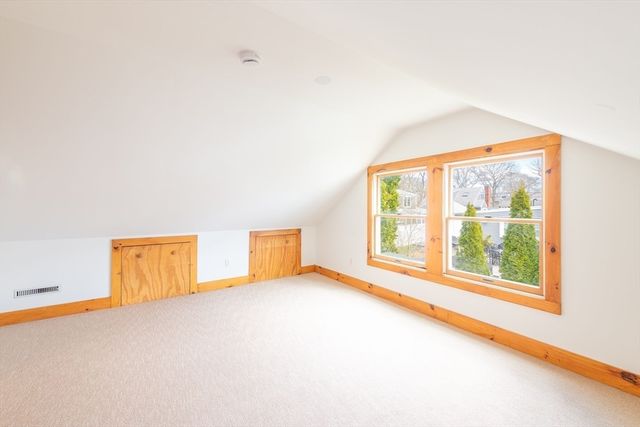 8 Providence St, Falmouth, MA 02536