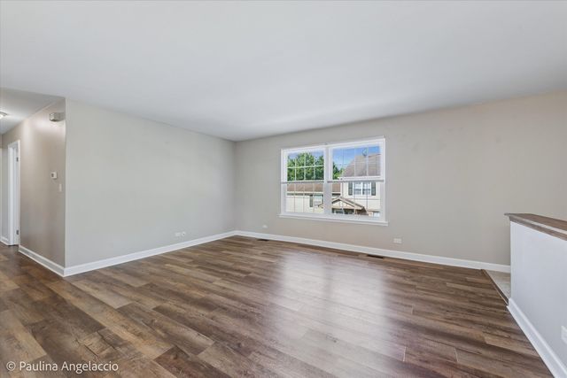 111 Lindenwood Court 0, Vernon Hills, IL 60061