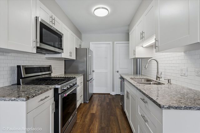 111 Lindenwood Court 0, Vernon Hills, IL 60061