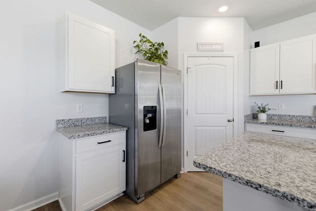 178 Olivia Cir, Chapel Hill, TN 37034