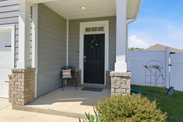 178 Olivia Cir, Chapel Hill, TN 37034
