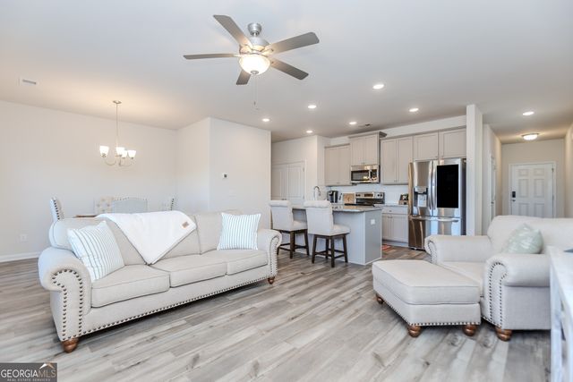 38 Huntley Trace, Hoschton, GA 30548