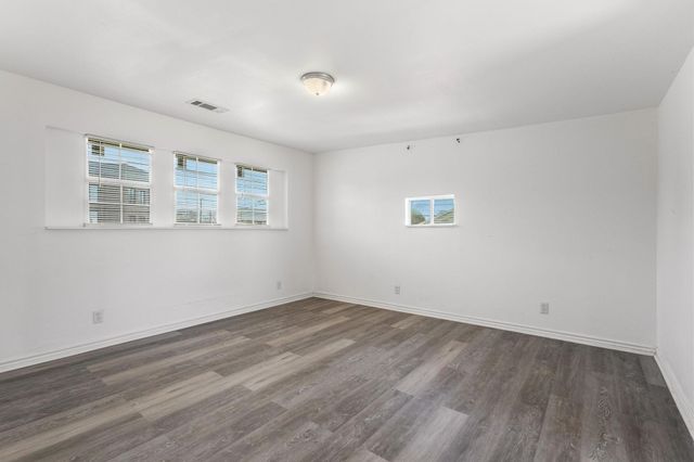 127 W Texas Street, Denison, TX 75021