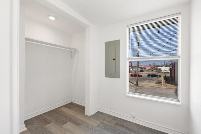 127 W Texas Street, Denison, TX 75021