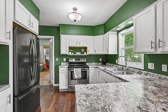 18 Blanche Avenue, Kalamazoo, MI 49001