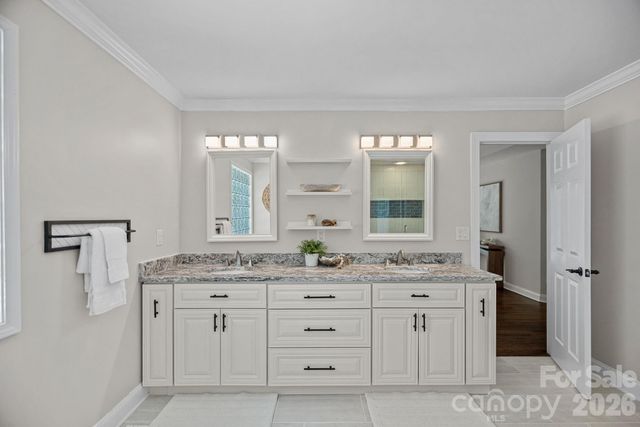 192 Sunrise Circle, Mooresville, NC 28117