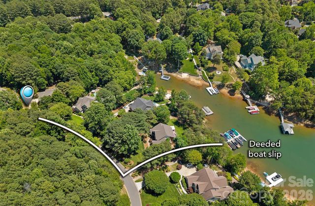 192 Sunrise Circle, Mooresville, NC 28117