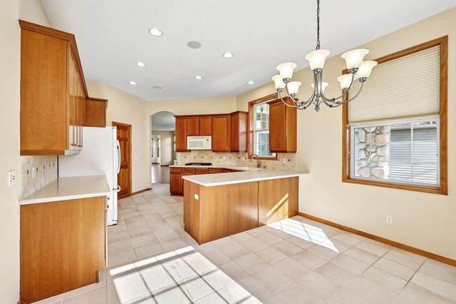 4575 Jewel Lane N, Plymouth, MN 55446