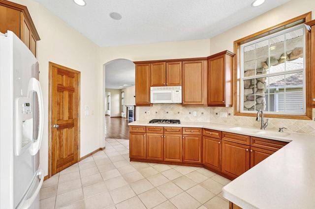 4575 Jewel Lane N, Plymouth, MN 55446