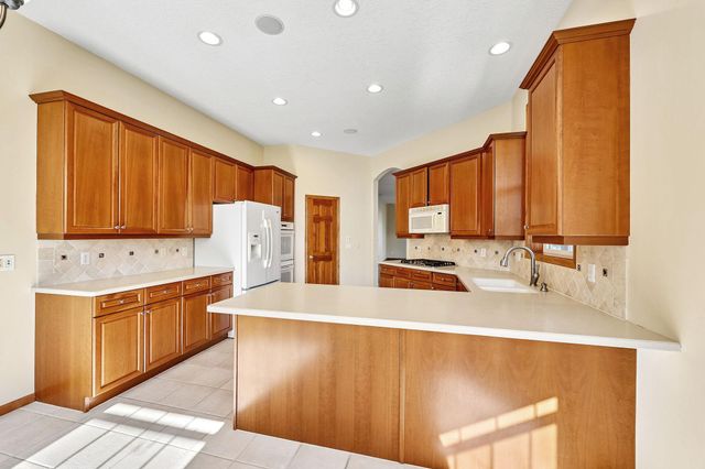 4575 Jewel Lane N, Plymouth, MN 55446