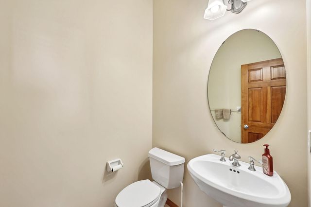 4575 Jewel Lane N, Plymouth, MN 55446