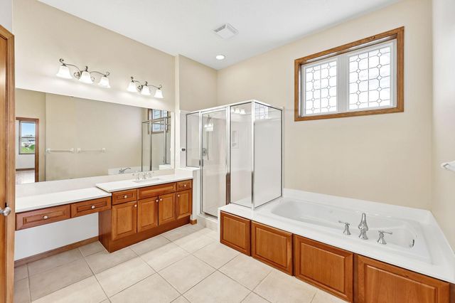4575 Jewel Lane N, Plymouth, MN 55446