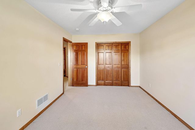 4575 Jewel Lane N, Plymouth, MN 55446