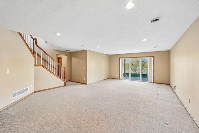 4575 Jewel Lane N, Plymouth, MN 55446