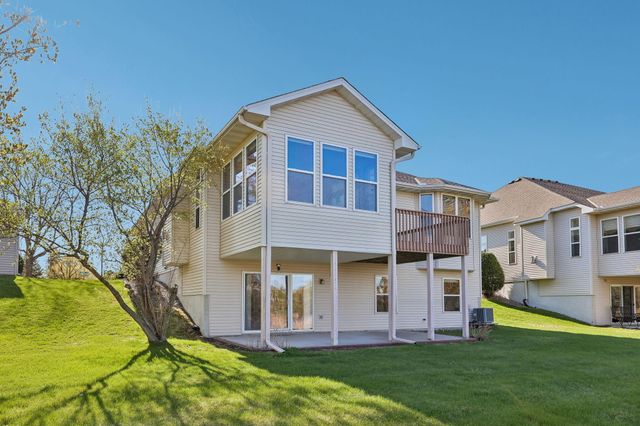 4575 Jewel Lane N, Plymouth, MN 55446