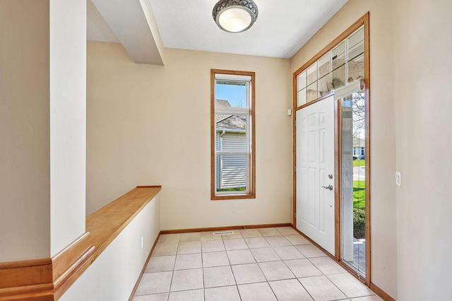 4575 Jewel Lane N, Plymouth, MN 55446