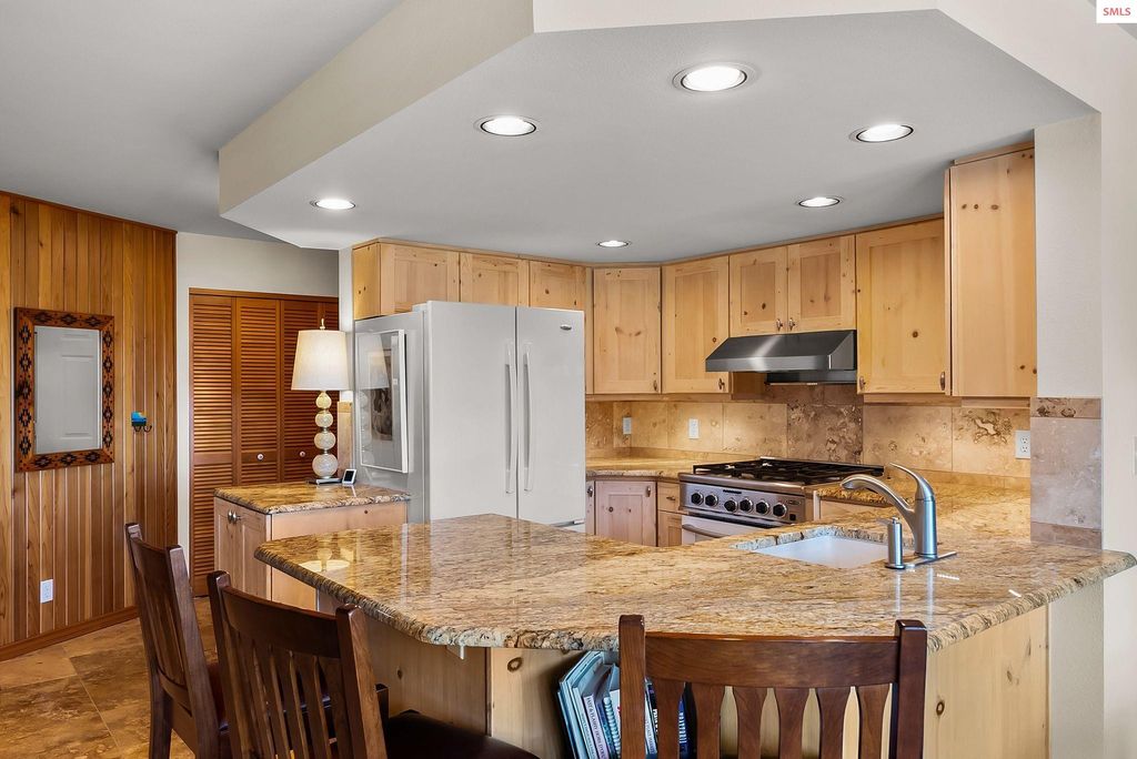 155 Crystal Springs Rd Unit 401, Sandpoint, ID 83864 photo 7