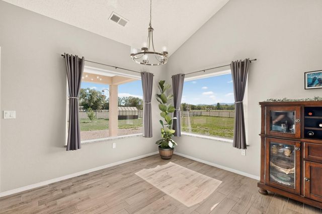 5 Eli Court, Belen, NM 87002