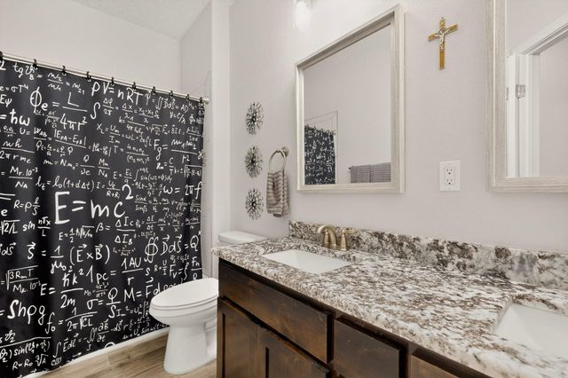 5 Eli Court, Belen, NM 87002