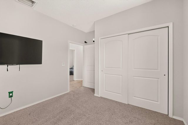 5 Eli Court, Belen, NM 87002