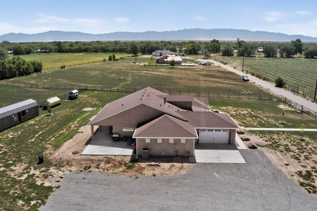 5 Eli Court, Belen, NM 87002