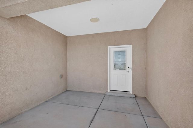 5 Eli Court, Belen, NM 87002