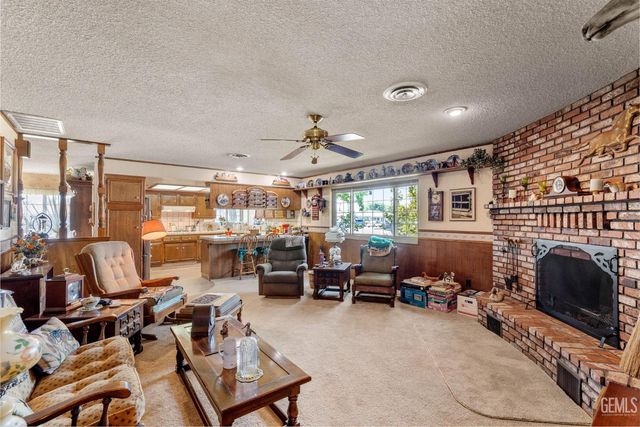 7240 Olive Drive, Bakersfield, CA 93308