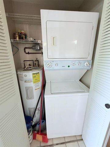 6225 SW 136th Ct C209, Miami, FL 33183