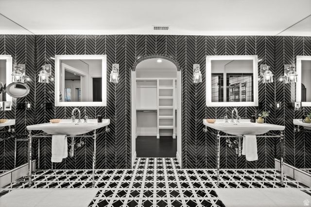 1615 E MILLCREEK WAY WAY, Salt Lake City, UT 84106