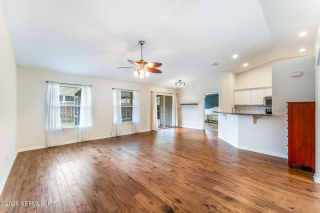 12838 CHETS CREEK Drive N, Jacksonville, FL 32224