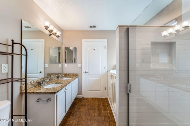 12838 CHETS CREEK Drive N, Jacksonville, FL 32224