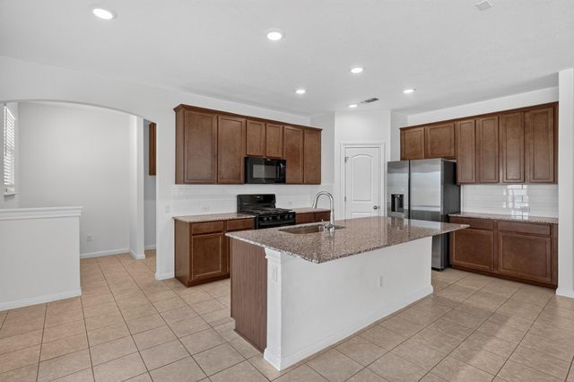 221 Sand Lily LN, Georgetown, TX 78626