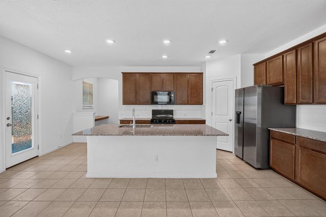 221 Sand Lily LN, Georgetown, TX 78626