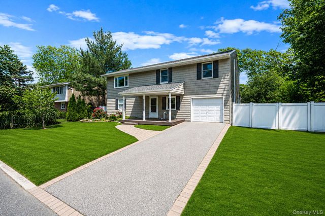 377 Montgomery Avenue, West Babylon, NY 11704