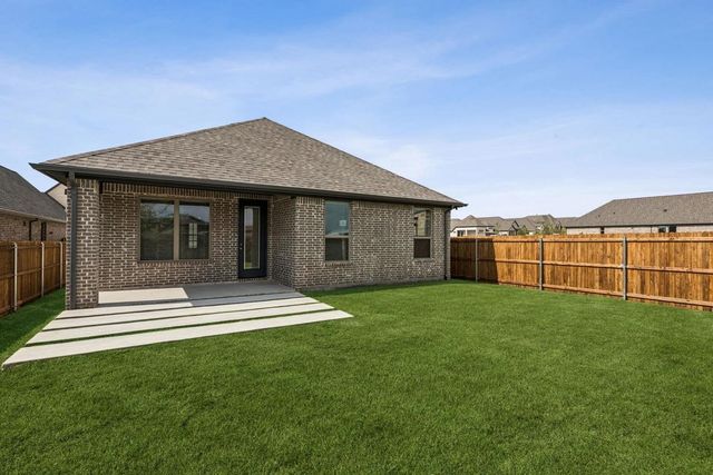 2339 Butler Avenue, Fate, TX 75087