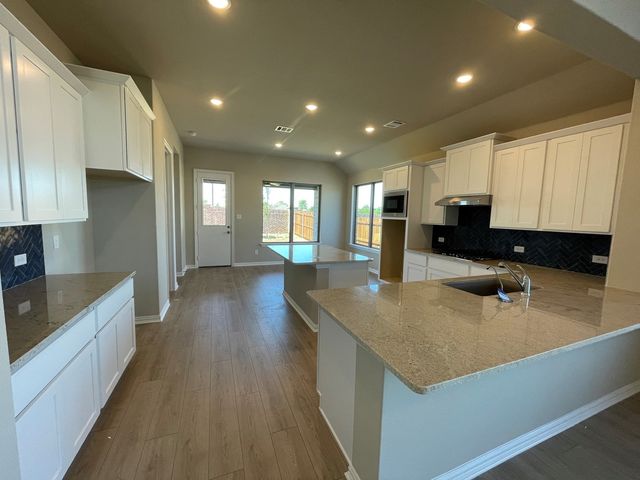 2339 Butler Avenue, Fate, TX 75087