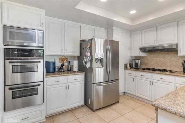 19343 Pauma Valley, Porter Ranch, CA 91326