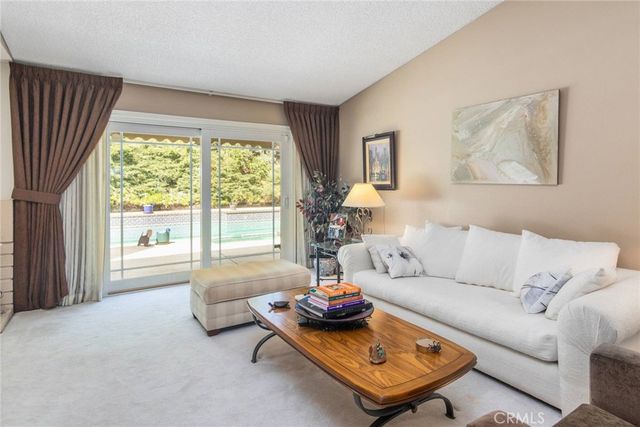 19343 Pauma Valley, Porter Ranch, CA 91326