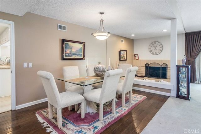 19343 Pauma Valley, Porter Ranch, CA 91326