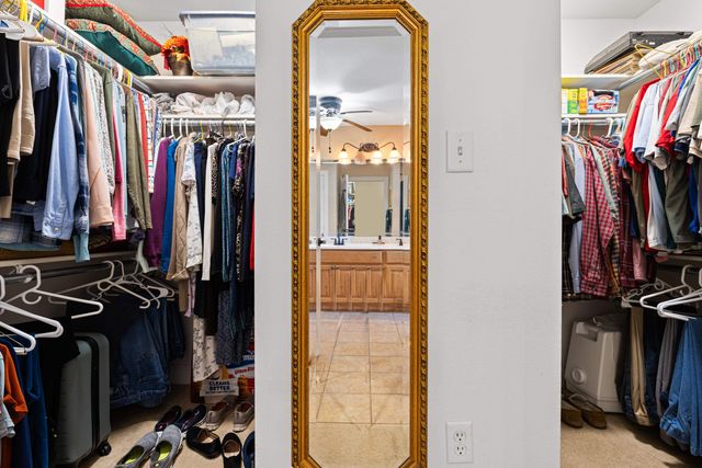 1444 Garner LN, Longview, TX 75605