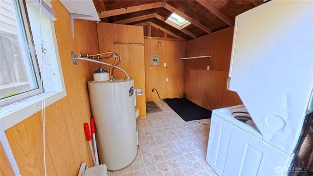 50 Dogwood Lane, Brinnon, WA 98320