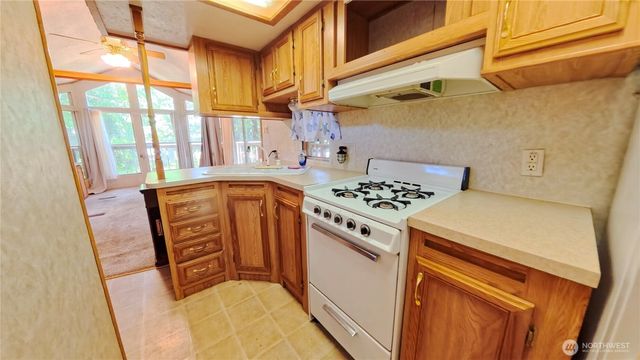 50 Dogwood Lane, Brinnon, WA 98320