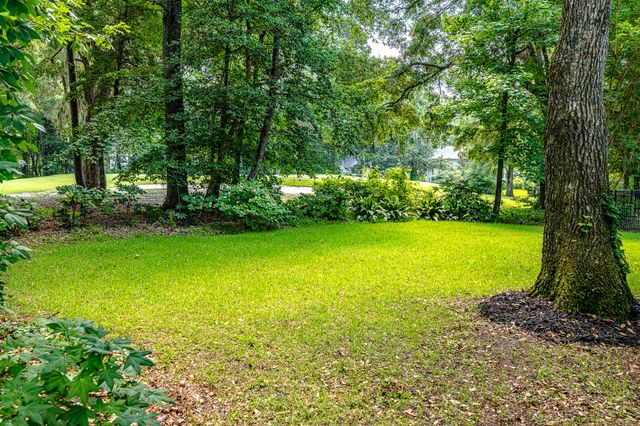 808 Long Drive Road, Summerville, SC 29485