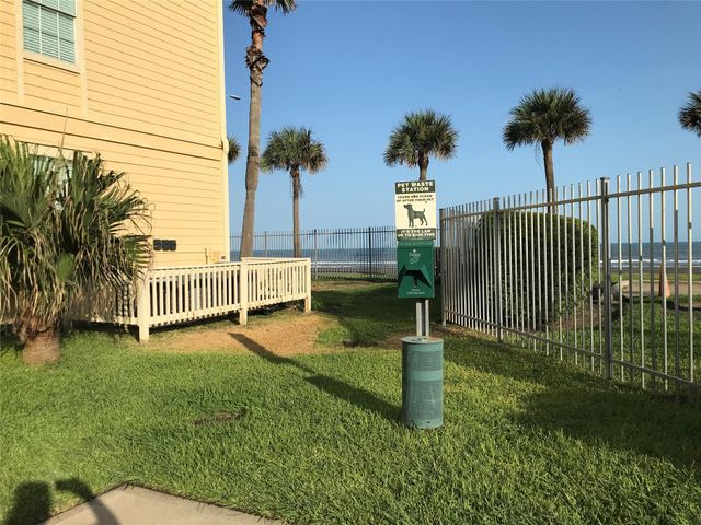 7000 Seawall Boulevard 614, Galveston, TX 77551