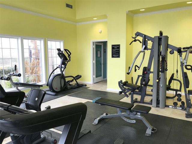 7000 Seawall Boulevard 614, Galveston, TX 77551