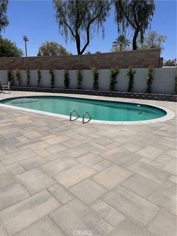 43815 Marigold, Palm Desert, CA 92260