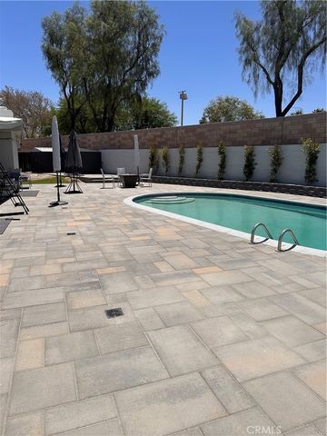 43815 Marigold, Palm Desert, CA 92260