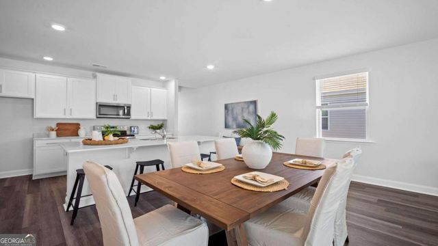 32 Cypress Loop, Port Wentworth, GA 31407