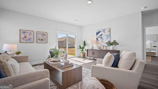 32 Cypress Loop, Port Wentworth, GA 31407